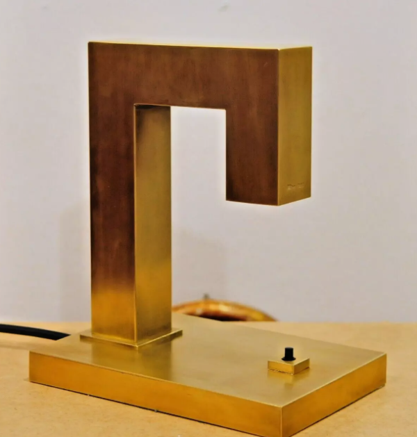 Bauhaus style table lamp - Image 2