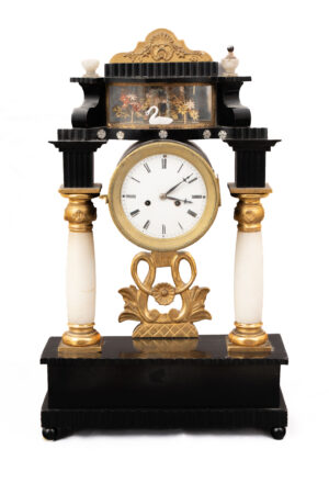 Biedermeier portikuszóra hattyúdísszel
